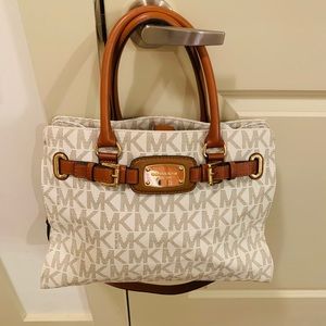 Michael Kors Handbag w/ strap & wallet
